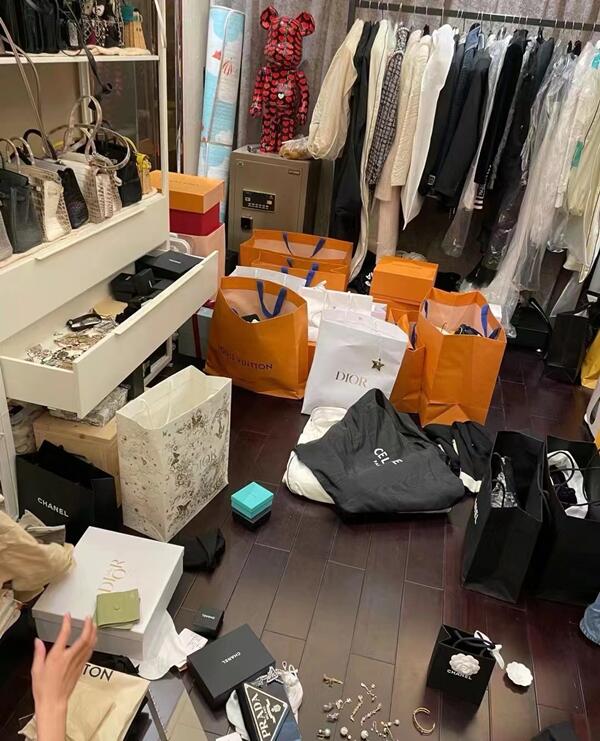 青岛回收顶奢鞋服
